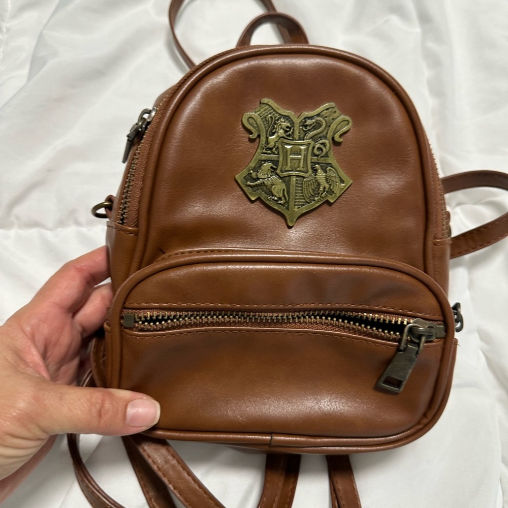 Mini backpack harry potter wizarding world from universal studios.